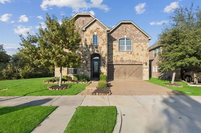 $760,000 | 807 Dove Trail, Euless, TX 76039