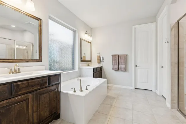 $760,000 | 807 Dove Trail, Euless, TX 76039