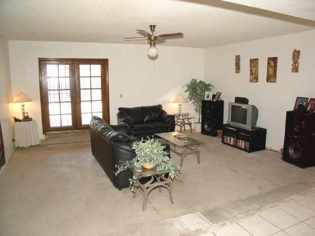 1123 East Ardmore Road Phoenix, AZ 85042 - Photo 2 of 6 Additional Photo