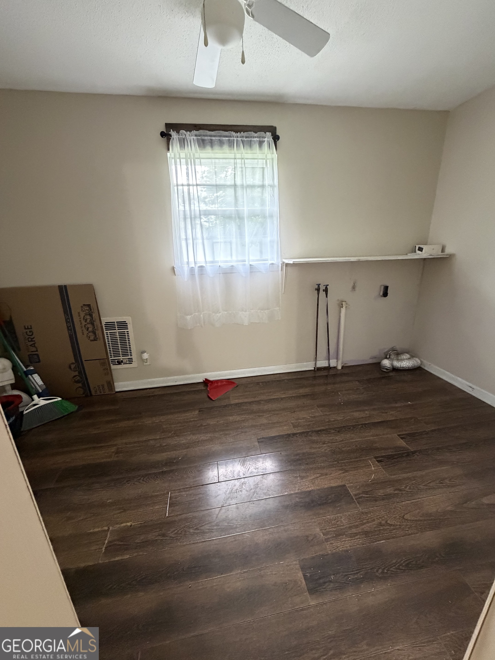 1144 Ridgeway Road LaFayette, GA 30728 - Photo 61 of 66 a room with wooden floor and window