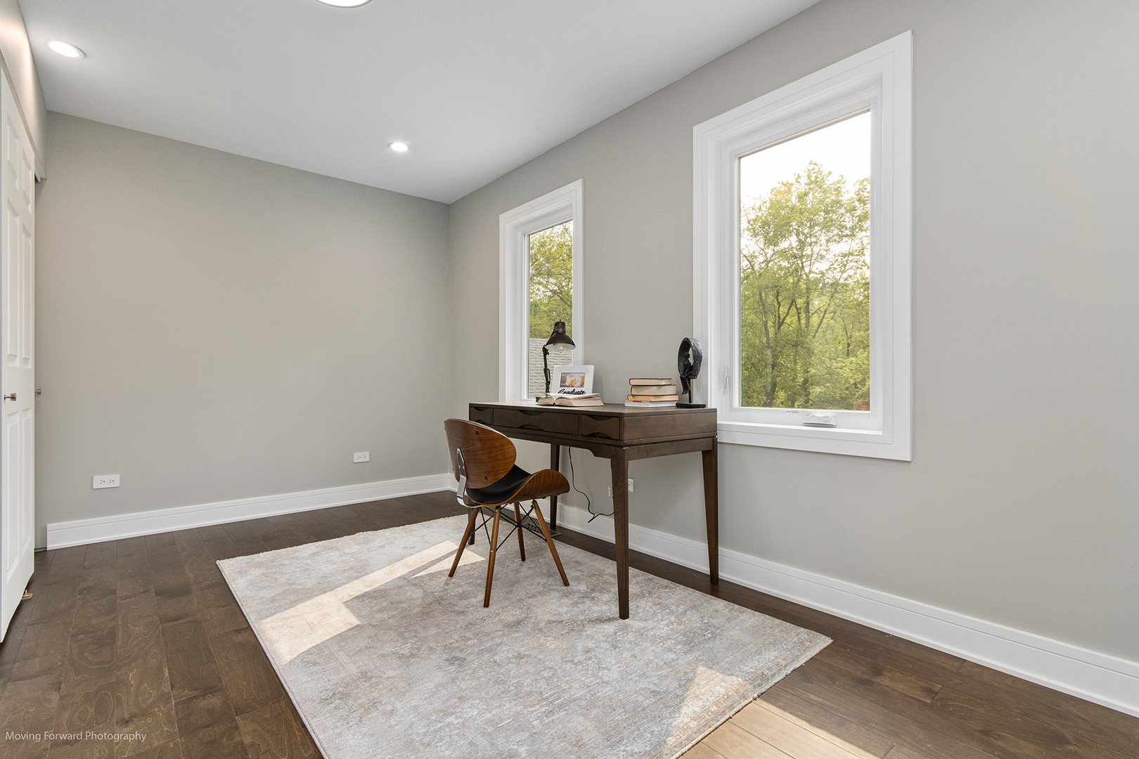 461 Huntley Road Crystal Lake, IL 60014 - Photo 22 of 45 a workspace with furniture and a window
