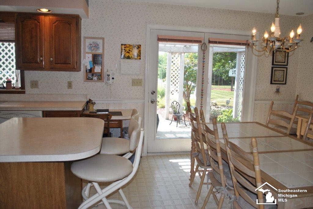 2192 East Hurd Road Monroe, MI 48162 - Photo 18 of 59