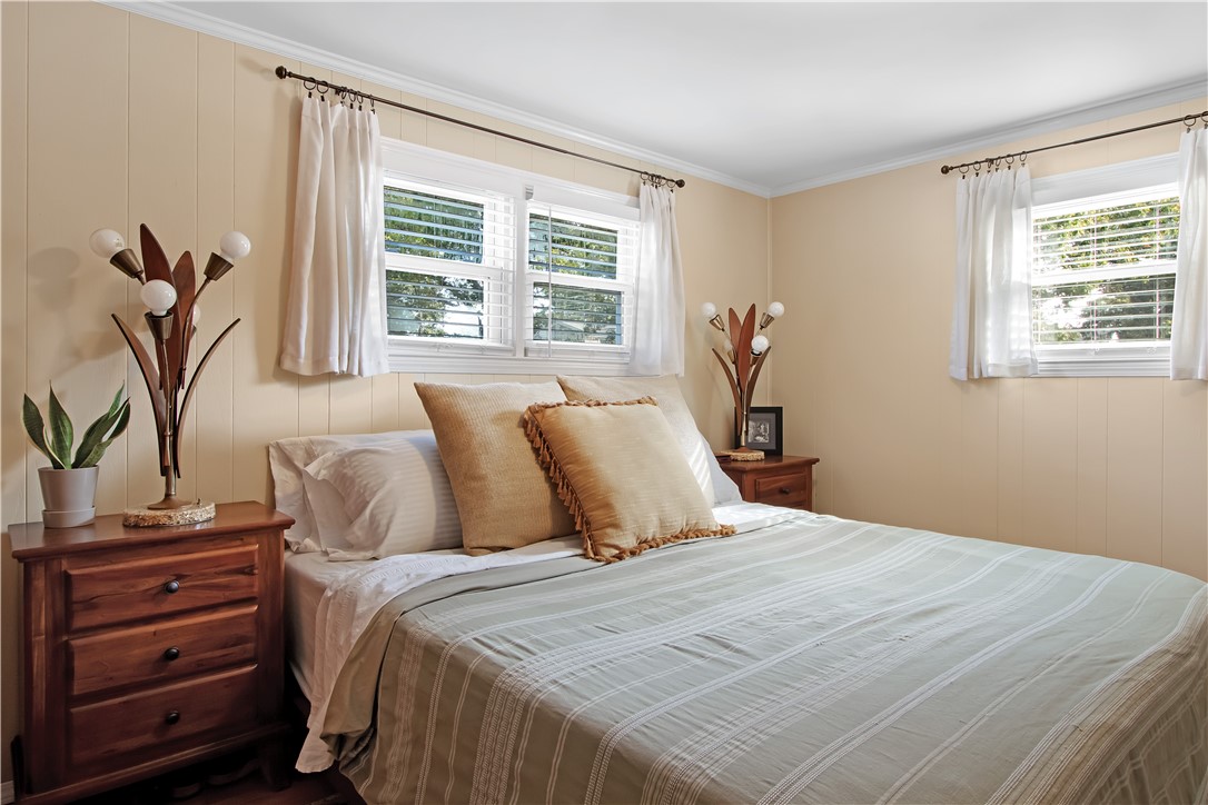 73 Custer Street Warwick, RI 02889 - Photo 12 of 37 Gallery Image 12