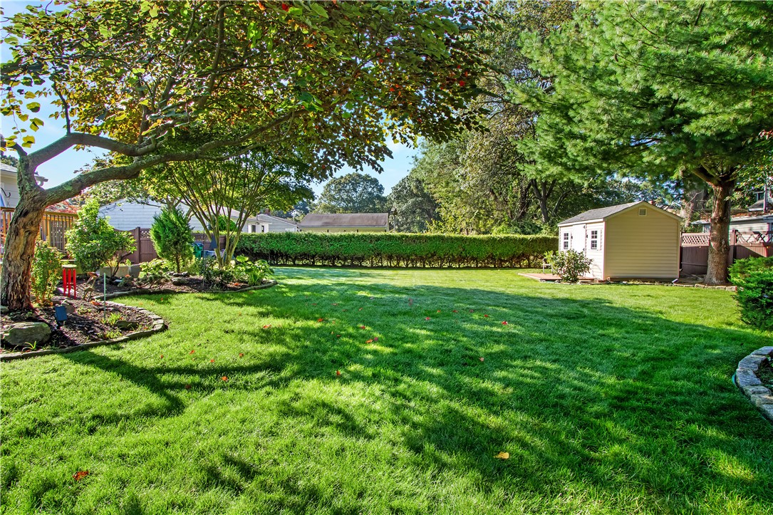 73 Custer Street Warwick, RI 02889 - Photo 19 of 37 Gallery Image 19