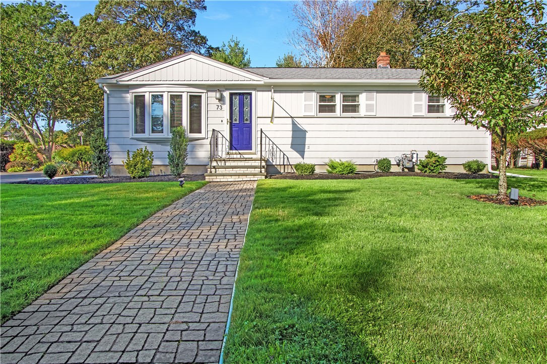 73 Custer Street Warwick, RI 02889 - Photo 2 of 37 Gallery Image 2