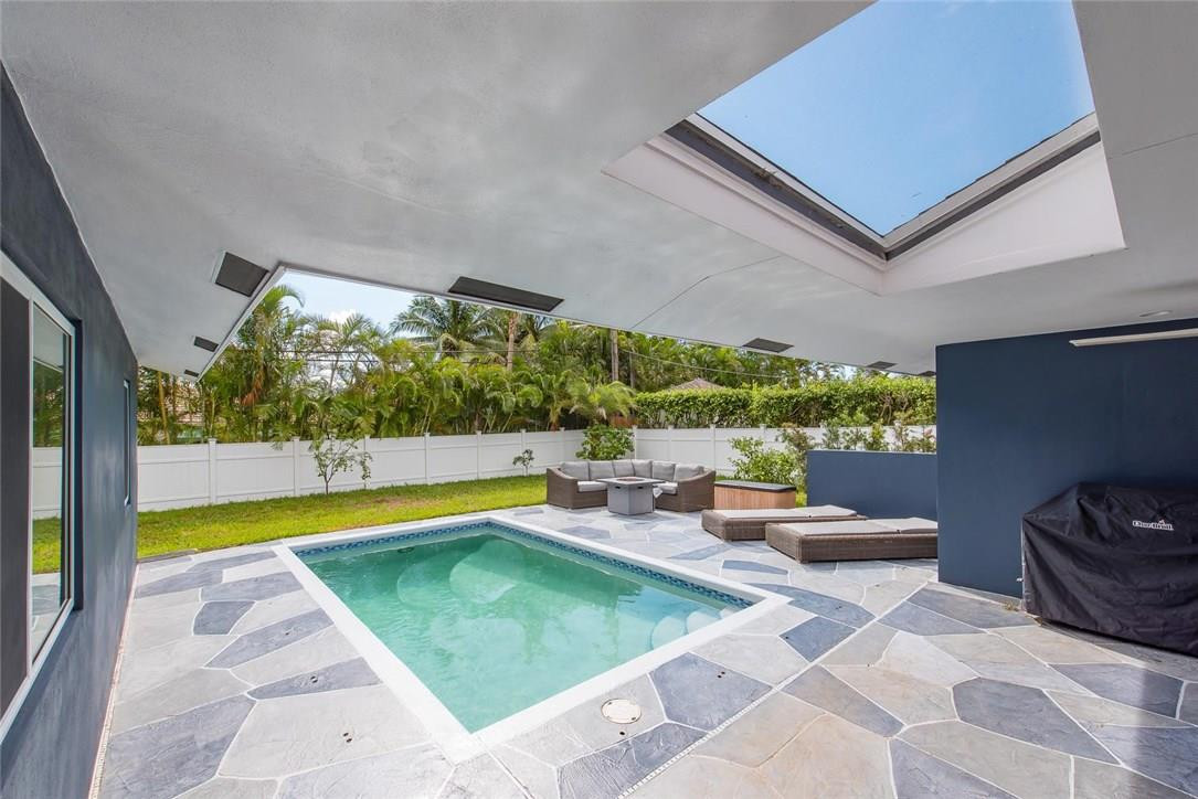 930 Northwest 4th Court Boca Raton, FL 33432 - Photo 25 of 28 Photo 25