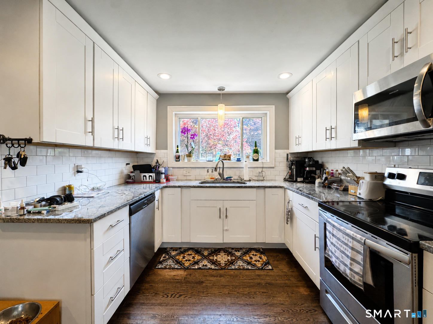 9 Stephen Street Manchester, CT 06040 - Photo 8 of 25