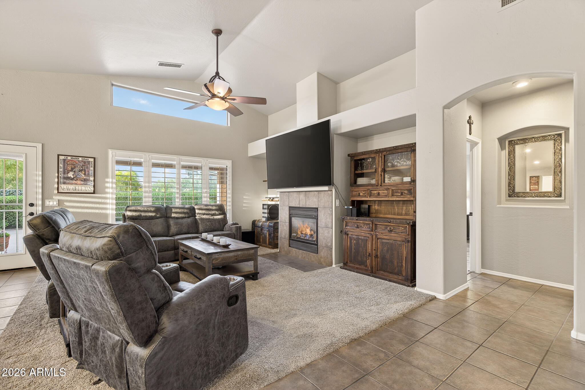 17542 West Rock Ledge Road Goodyear, AZ 85338 - Photo 4 of 66 4) GREAT ROOM