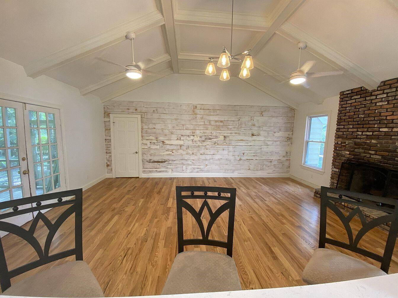 998 Planters Place Mount Pleasant, SC 29464 - Photo 6 of 18 20230901153957689376000000-o