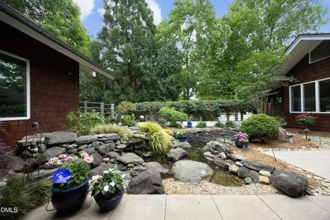$2,250,000 | 146 Lochwood W Drive, Cary, NC 27518