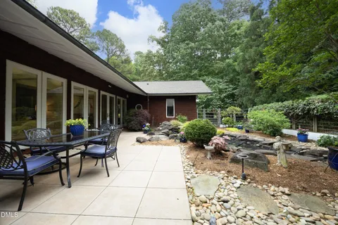 $2,250,000 | 146 Lochwood W Drive, Cary, NC 27518
