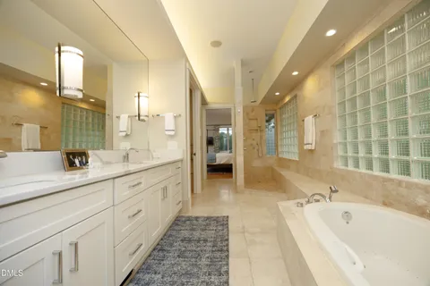 $2,250,000 | 146 Lochwood W Drive, Cary, NC 27518