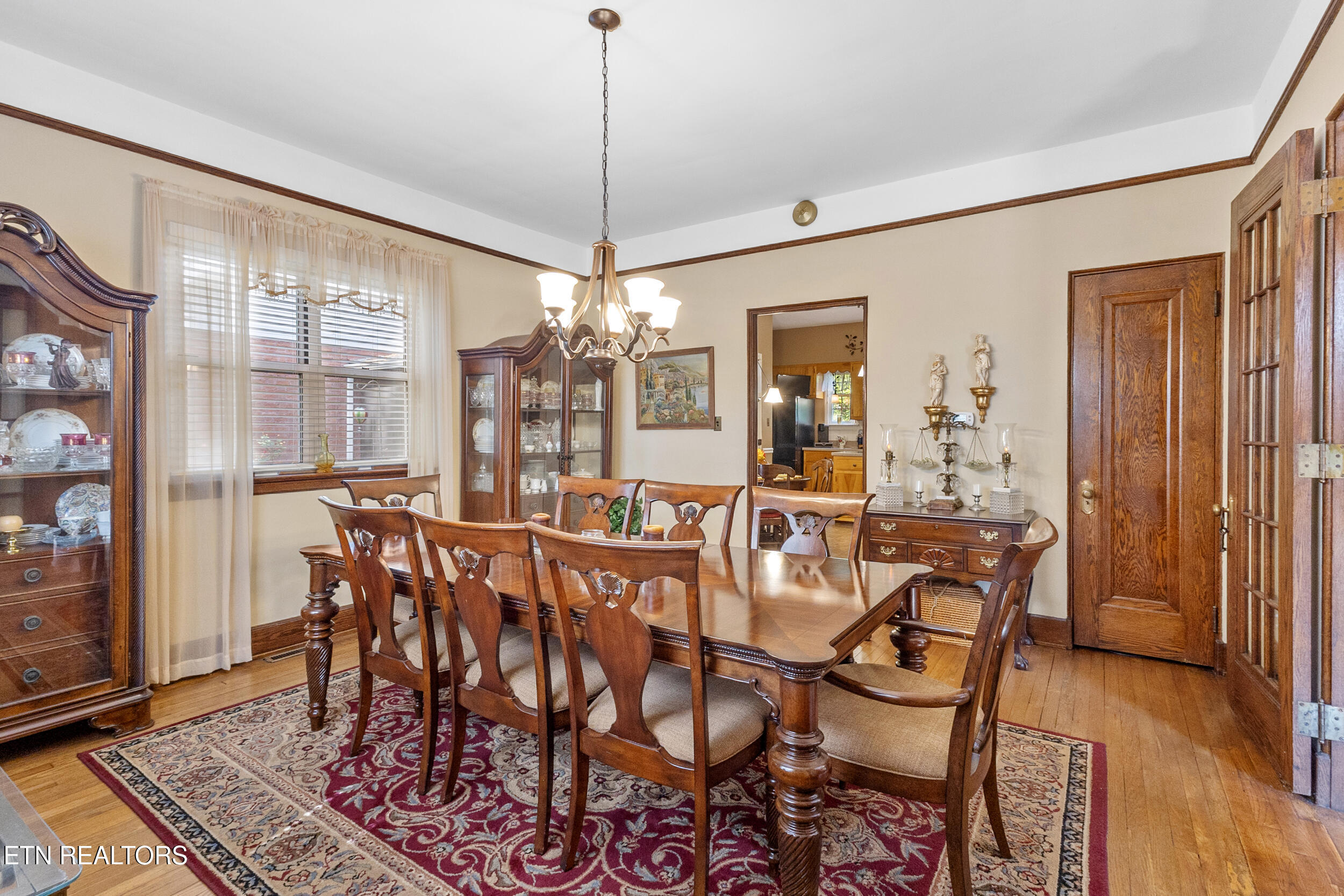 1533 Springbrook Road Alcoa, TN 37701 - Photo 16 of 60 22_dining (2)