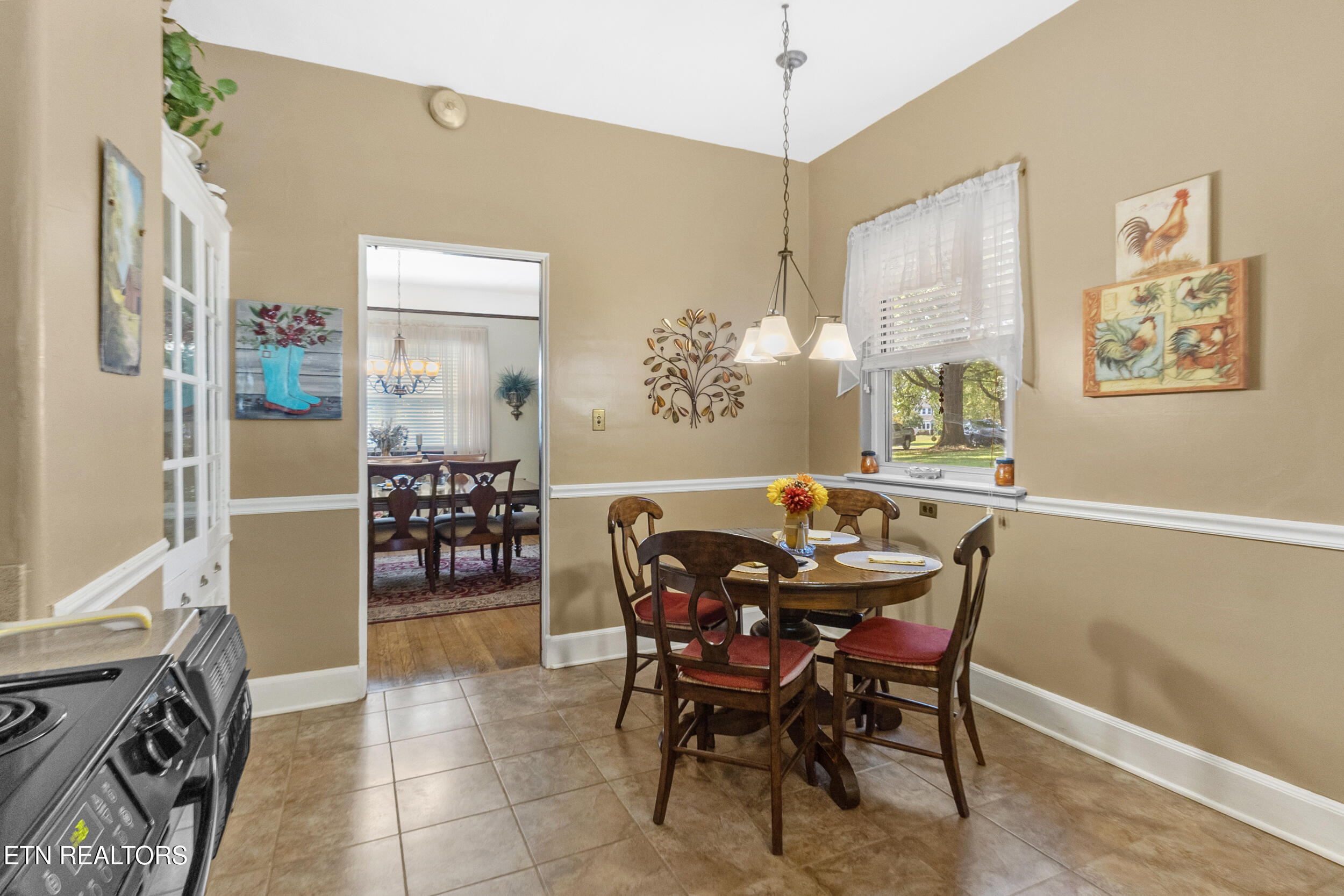 1533 Springbrook Road Alcoa, TN 37701 - Photo 20 of 60 28_kitchen (3)