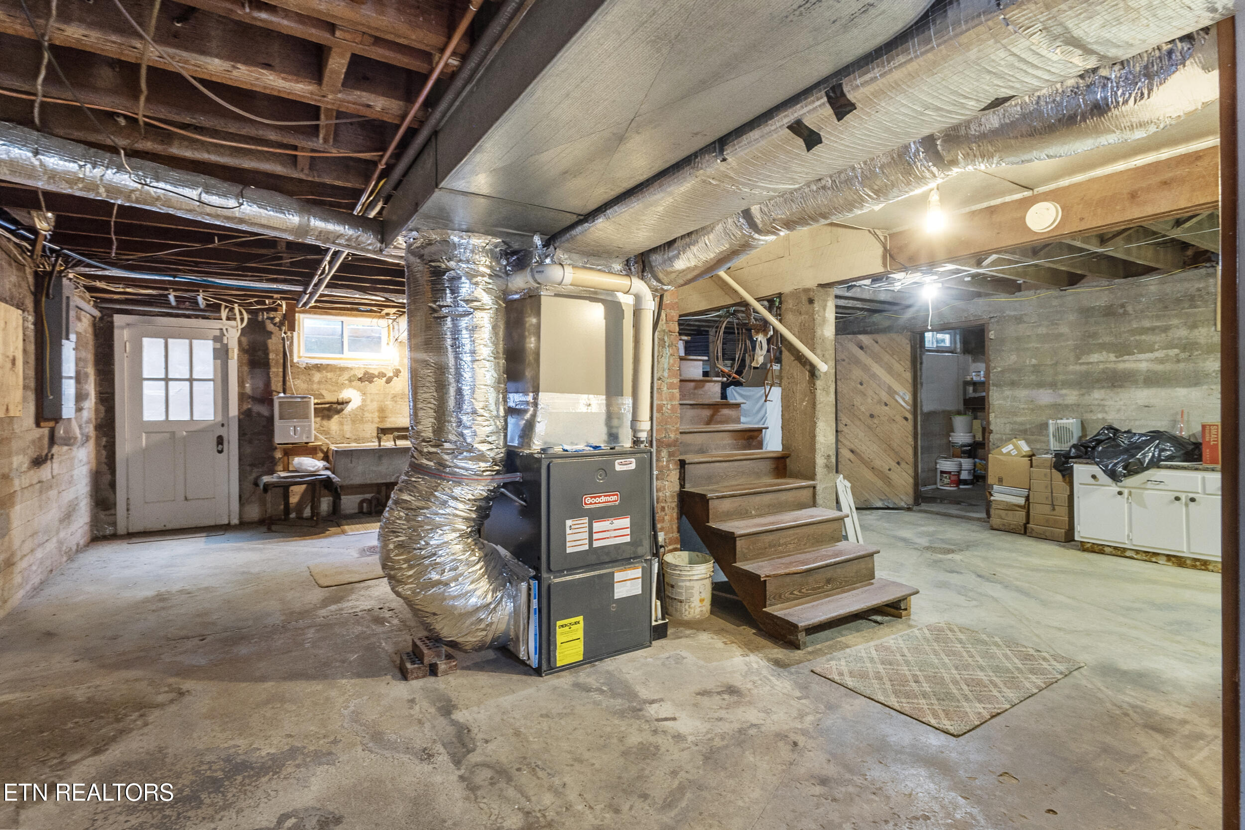 1533 Springbrook Road Alcoa, TN 37701 - Photo 45 of 60 59_basement (3)