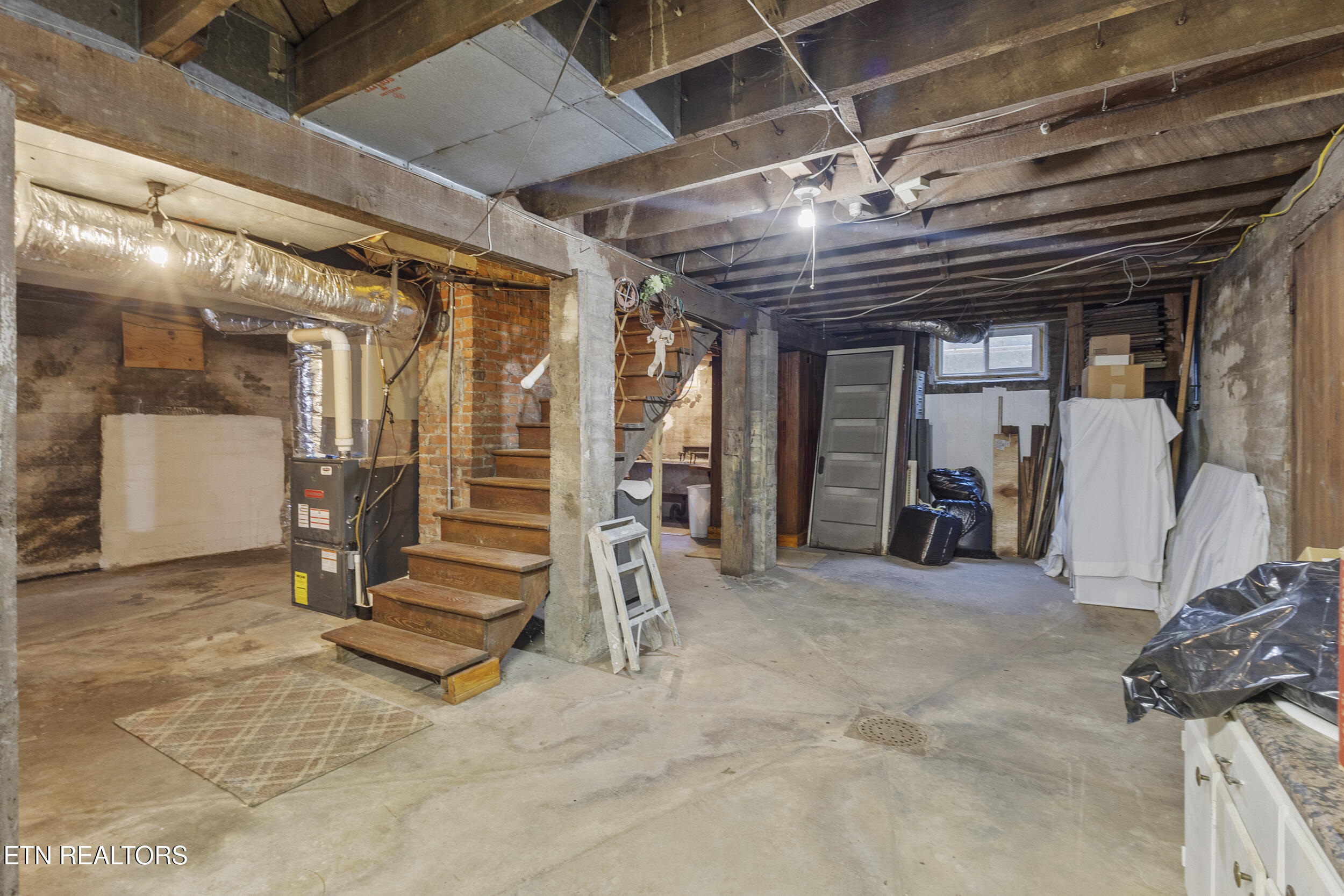 1533 Springbrook Road Alcoa, TN 37701 - Photo 46 of 60 60_basement (4)
