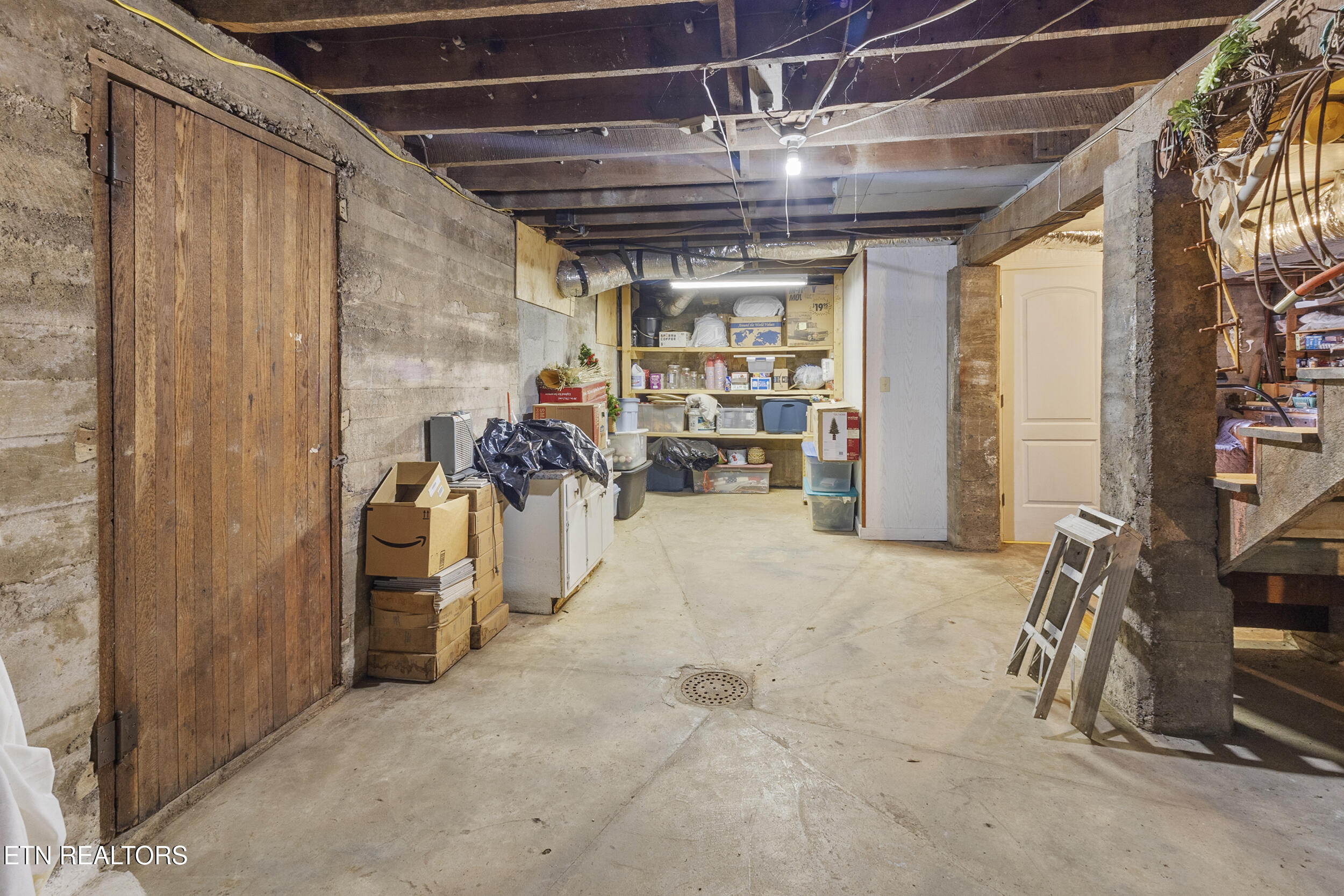 1533 Springbrook Road Alcoa, TN 37701 - Photo 47 of 60 61_basement (5)
