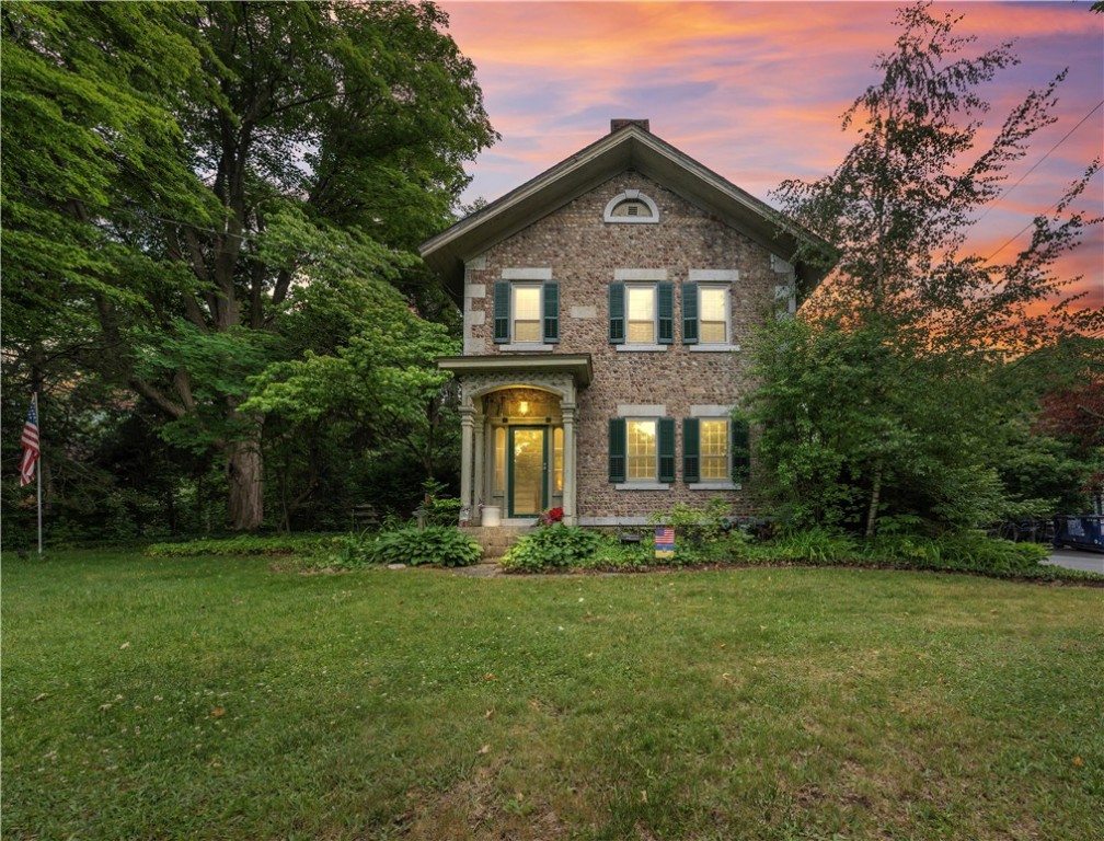 41 Main Street Phelps, NY 14532 - Photo 2 of 47