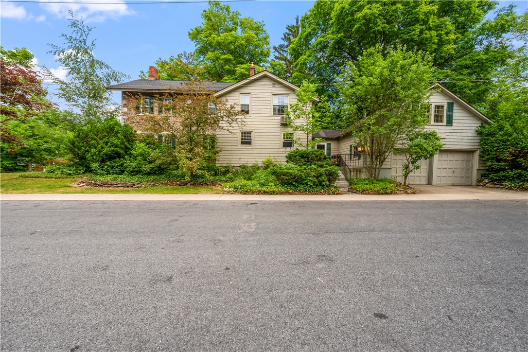 41 Main Street Phelps, NY 14532 - Photo 3 of 47