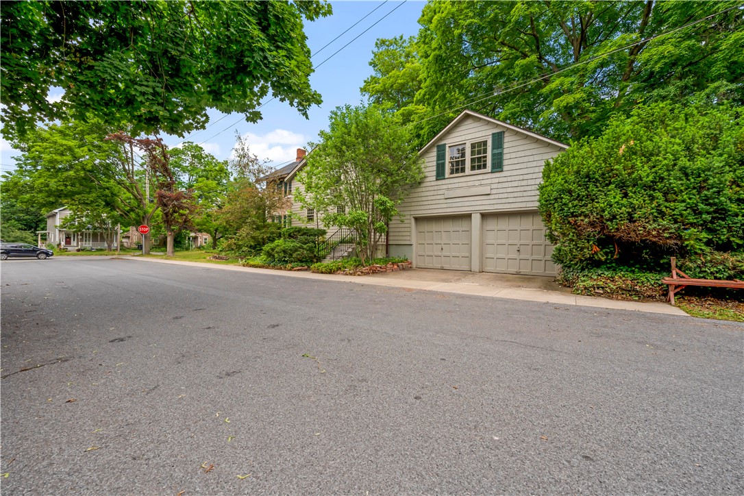 41 Main Street Phelps, NY 14532 - Photo 4 of 47