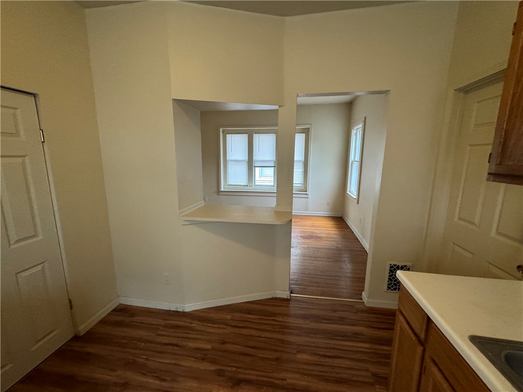 482 Melville Street Rochester, NY 14609 - Photo 9 of 26