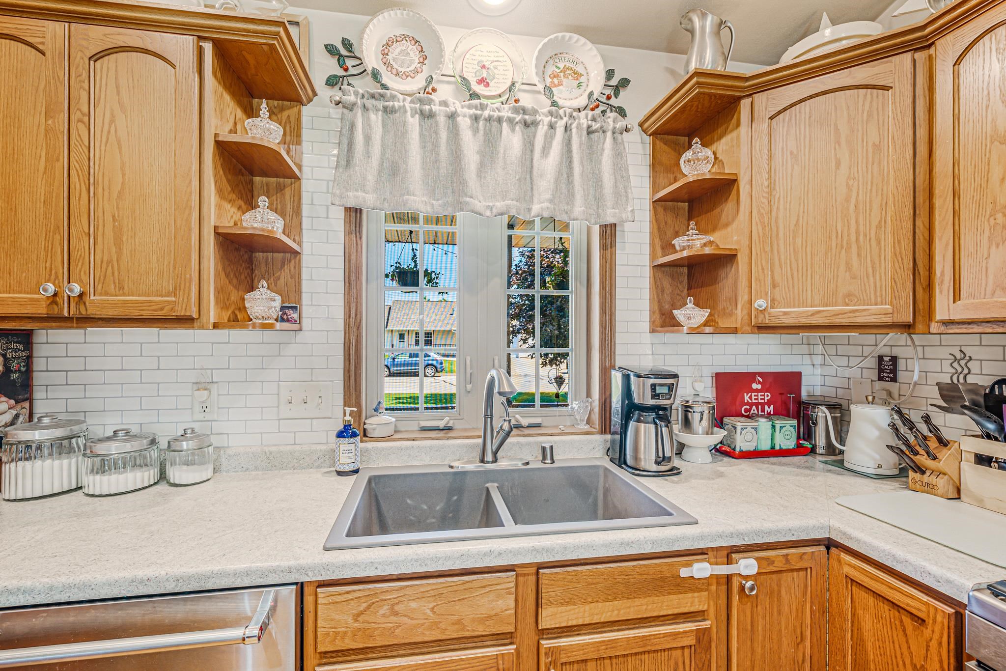 1108 Mistletoe Lane Winneconne, WI 54986 - Photo 11 of 46