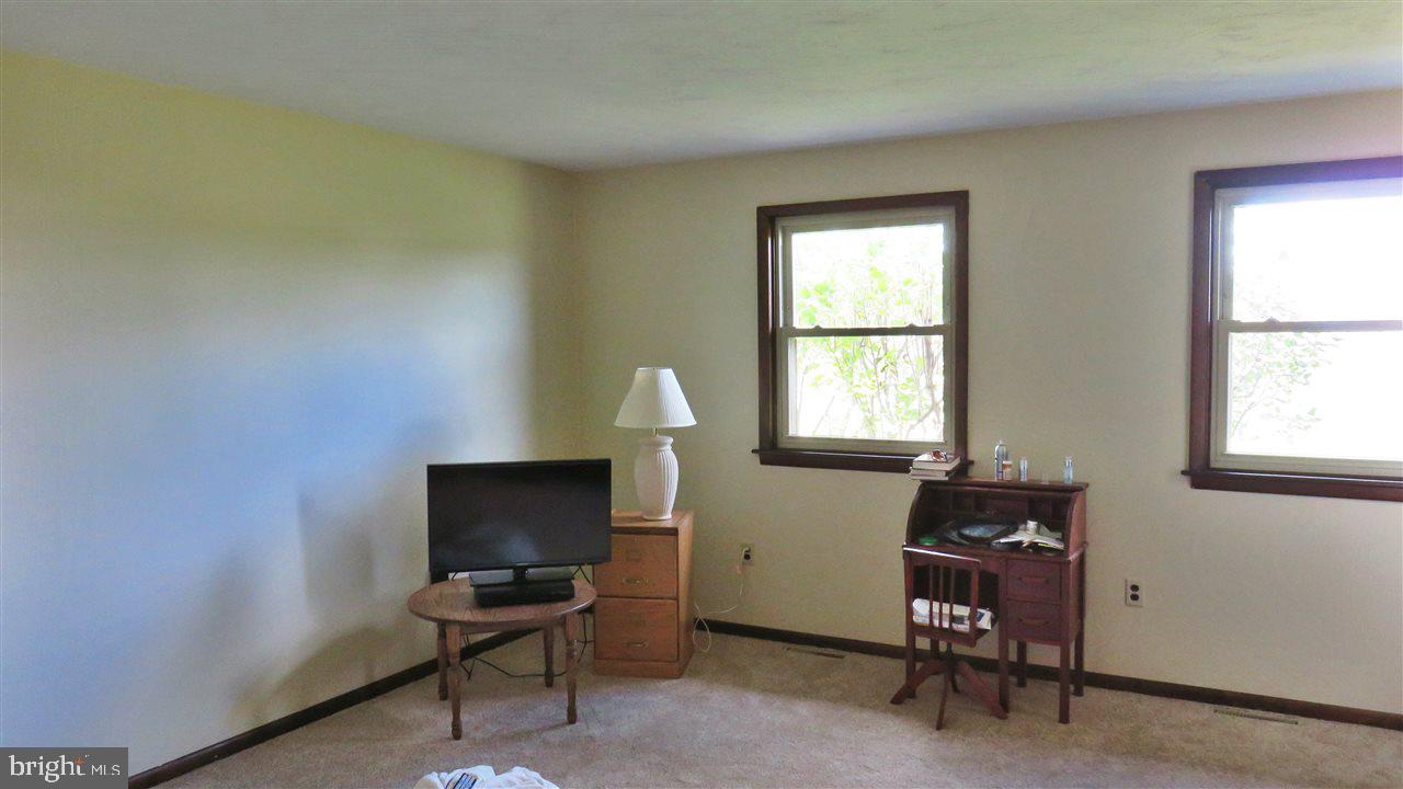 3931 West Canal Road Dover, PA 17315 - Photo 9 of 17 Gallery Image 9