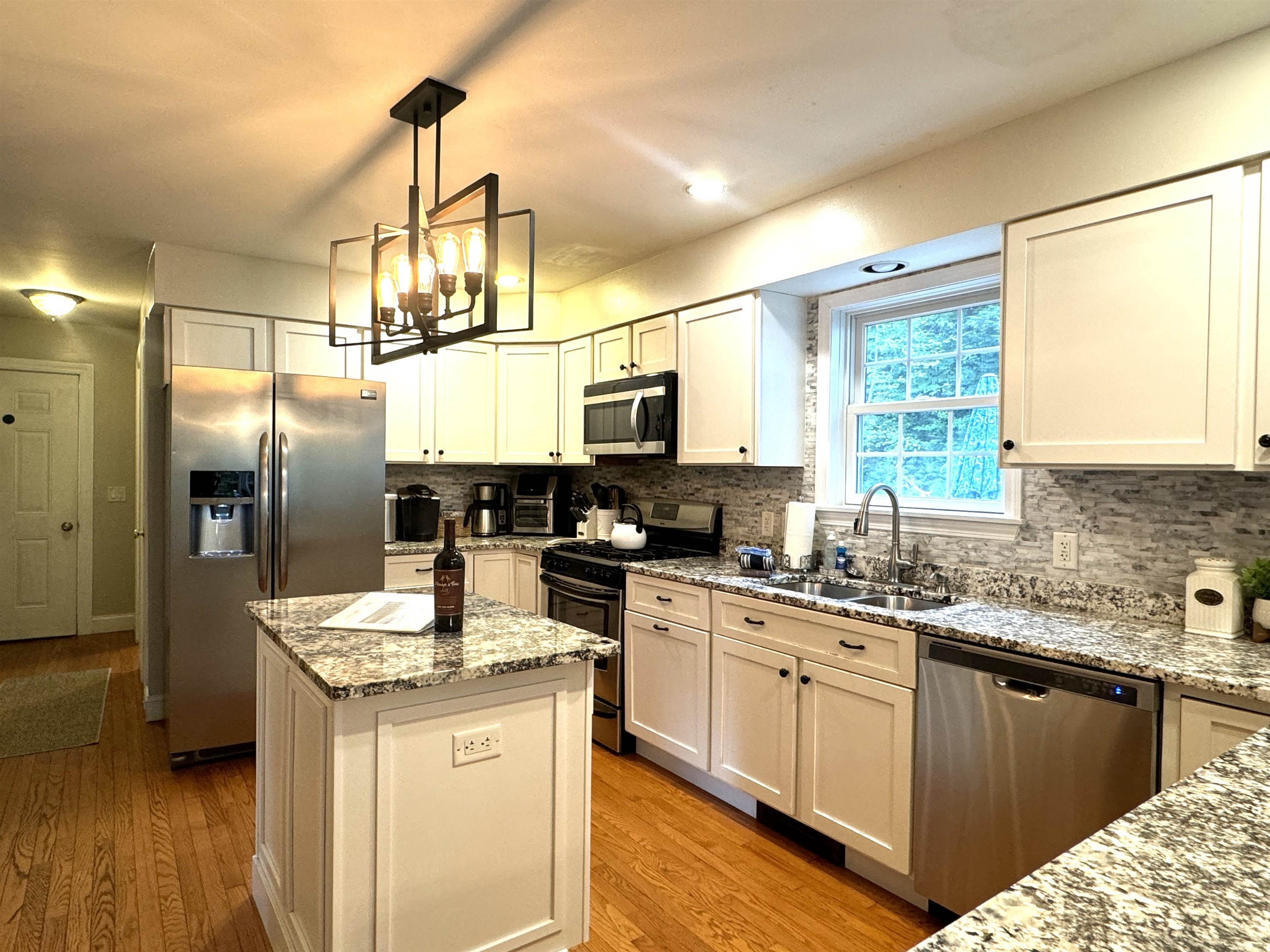 415 Modock Hill Road, Unit 415 Conway, NH 03818 - Photo 2 of 32