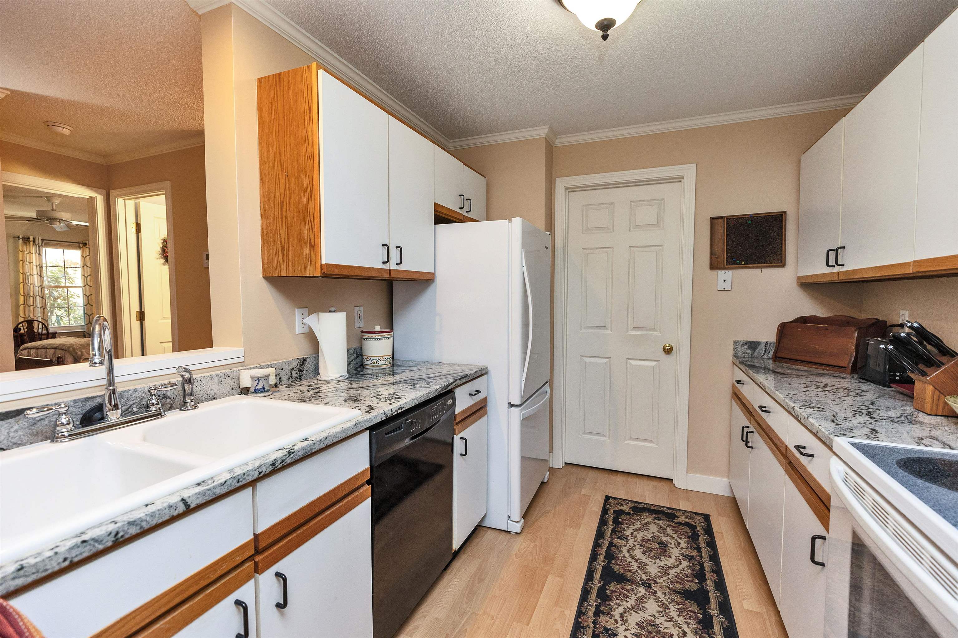 39 B Windsor Court, Unit B Keene, NH 03431 - Photo 15 of 51