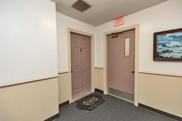 $299,900 | 39 B Windsor Court, Unit B, Keene, NH 03431