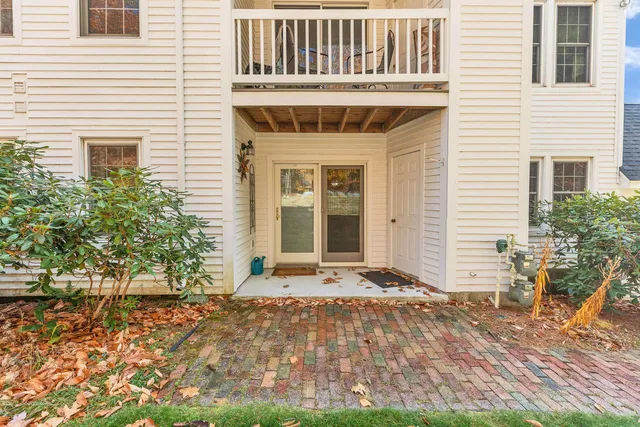 $299,900 | 39 B Windsor Court, Unit B, Keene, NH 03431