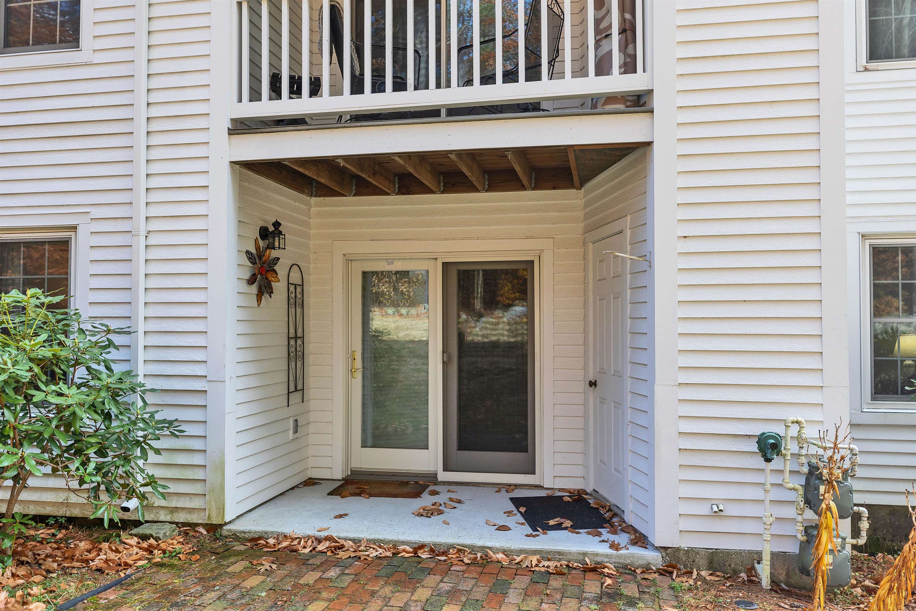 39 B Windsor Court, Unit B Keene, NH 03431 - Photo 4 of 51