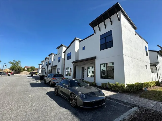 $389,990 | 231 Villa Domani Circle, Unit 59, Davenport, FL 33896