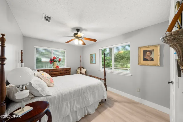 $650,000 | 3702 Tippecanoe Lane, Southport, FL 32409