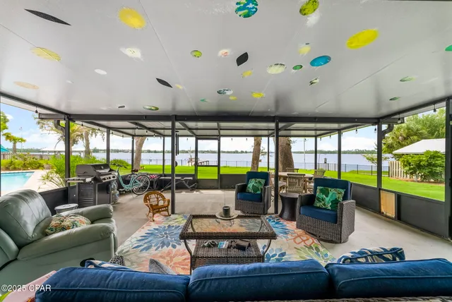 $650,000 | 3702 Tippecanoe Lane, Southport, FL 32409