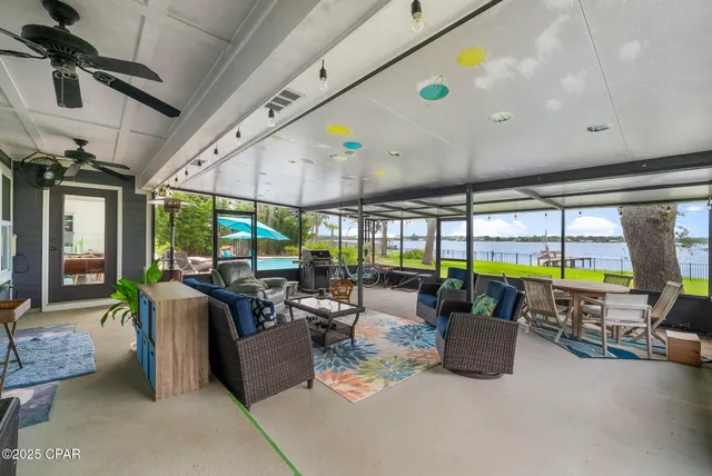 $650,000 | 3702 Tippecanoe Lane, Southport, FL 32409