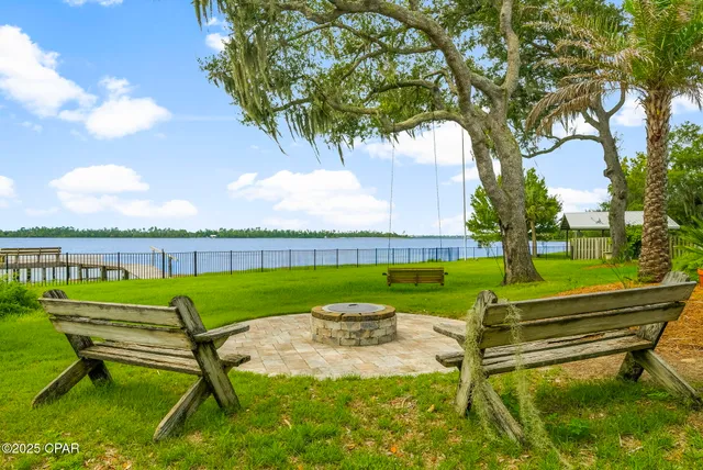 $650,000 | 3702 Tippecanoe Lane, Southport, FL 32409