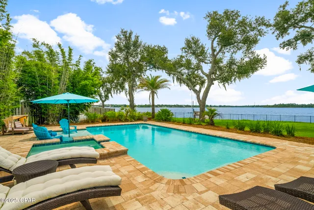 $650,000 | 3702 Tippecanoe Lane, Southport, FL 32409