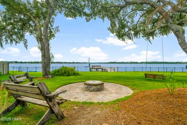 $650,000 | 3702 Tippecanoe Lane, Southport, FL 32409