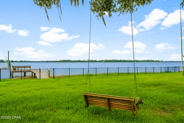 $650,000 | 3702 Tippecanoe Lane, Southport, FL 32409