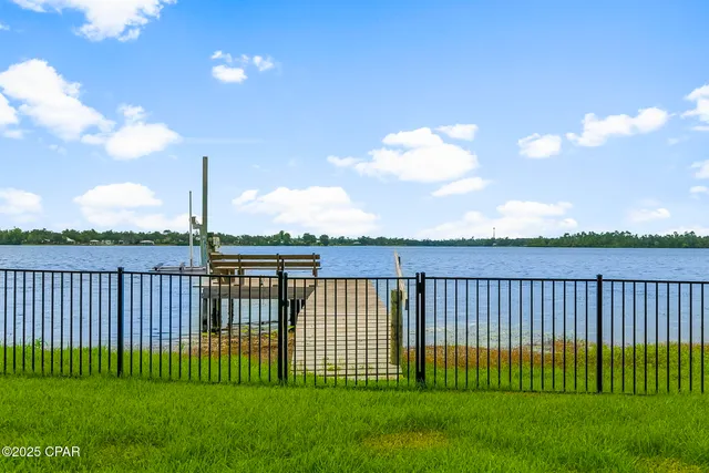 $650,000 | 3702 Tippecanoe Lane, Southport, FL 32409