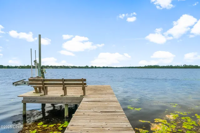 $650,000 | 3702 Tippecanoe Lane, Southport, FL 32409