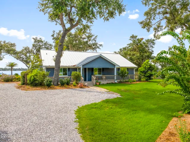 $650,000 | 3702 Tippecanoe Lane, Southport, FL 32409