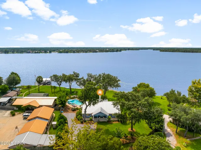 $650,000 | 3702 Tippecanoe Lane, Southport, FL 32409