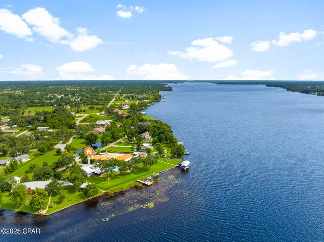 $650,000 | 3702 Tippecanoe Lane, Southport, FL 32409