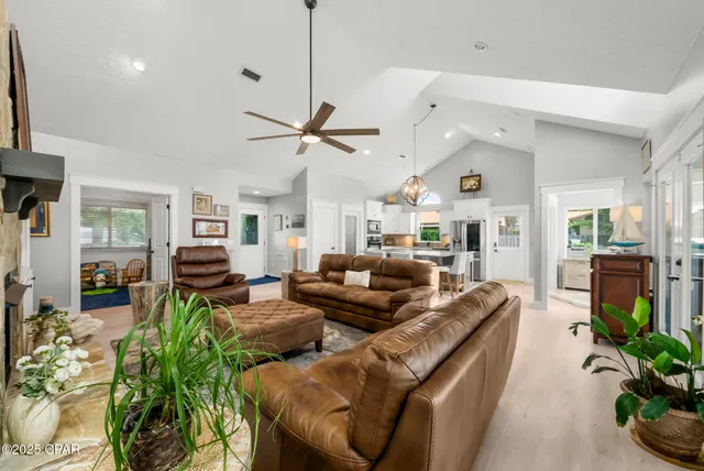 $650,000 | 3702 Tippecanoe Lane, Southport, FL 32409