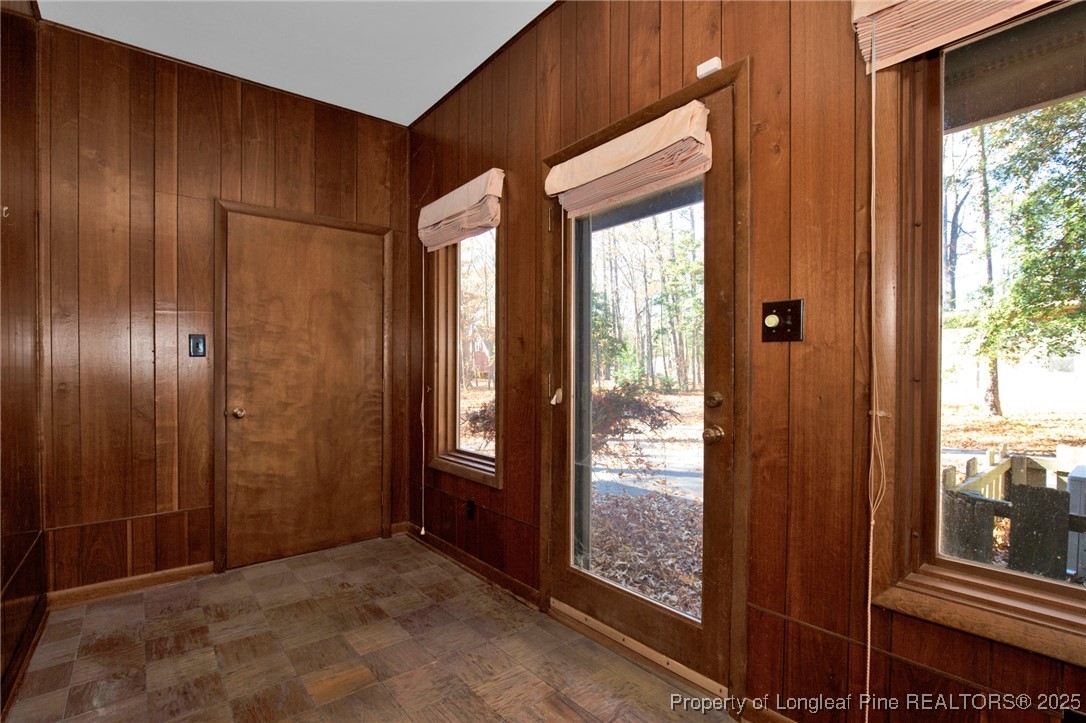 549 Rainforest Road Hope Mills, NC 28348 - Photo 14 of 40 a view of empty room with windows