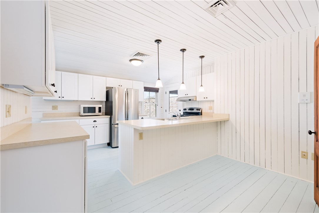 1 Bay Street, Unit J Westerly, RI 02891 - Photo 9 of 37 Gallery Image 9