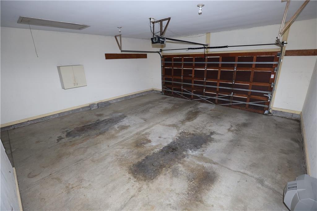 12760 Charing Cross Road Carmel, IN 46033 - Photo 27 of 38 Gallery Image 27