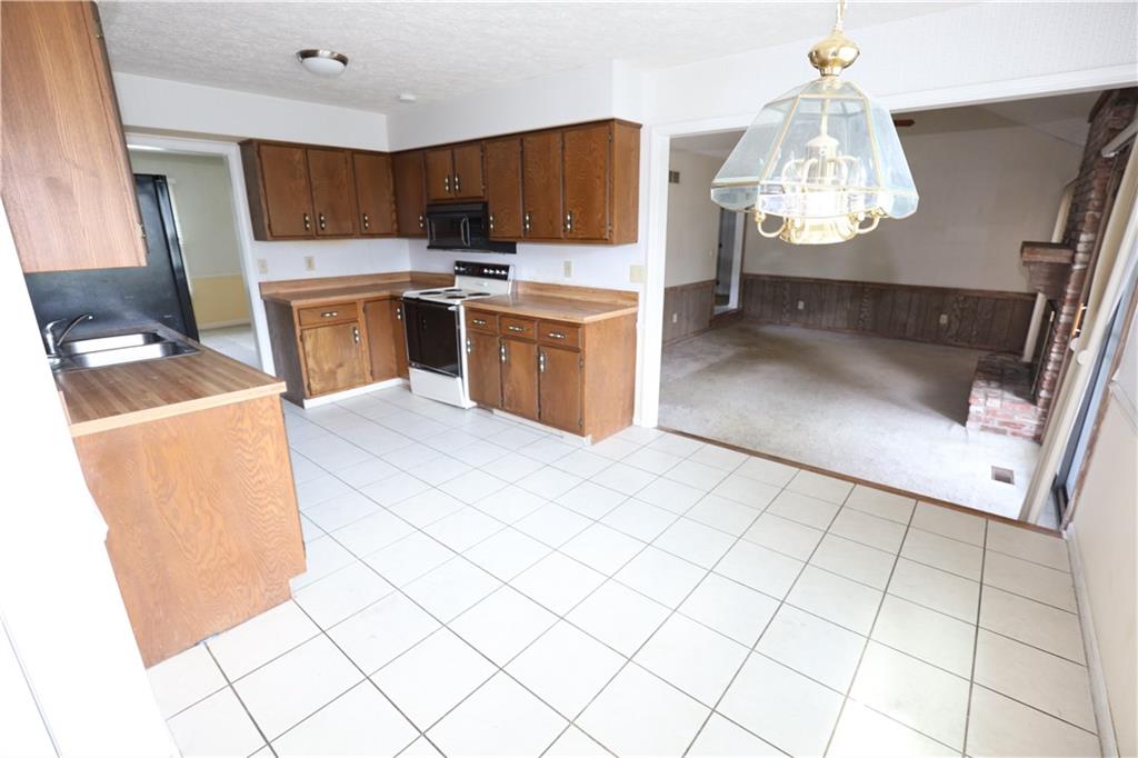 12760 Charing Cross Road Carmel, IN 46033 - Photo 10 of 38 Gallery Image 10